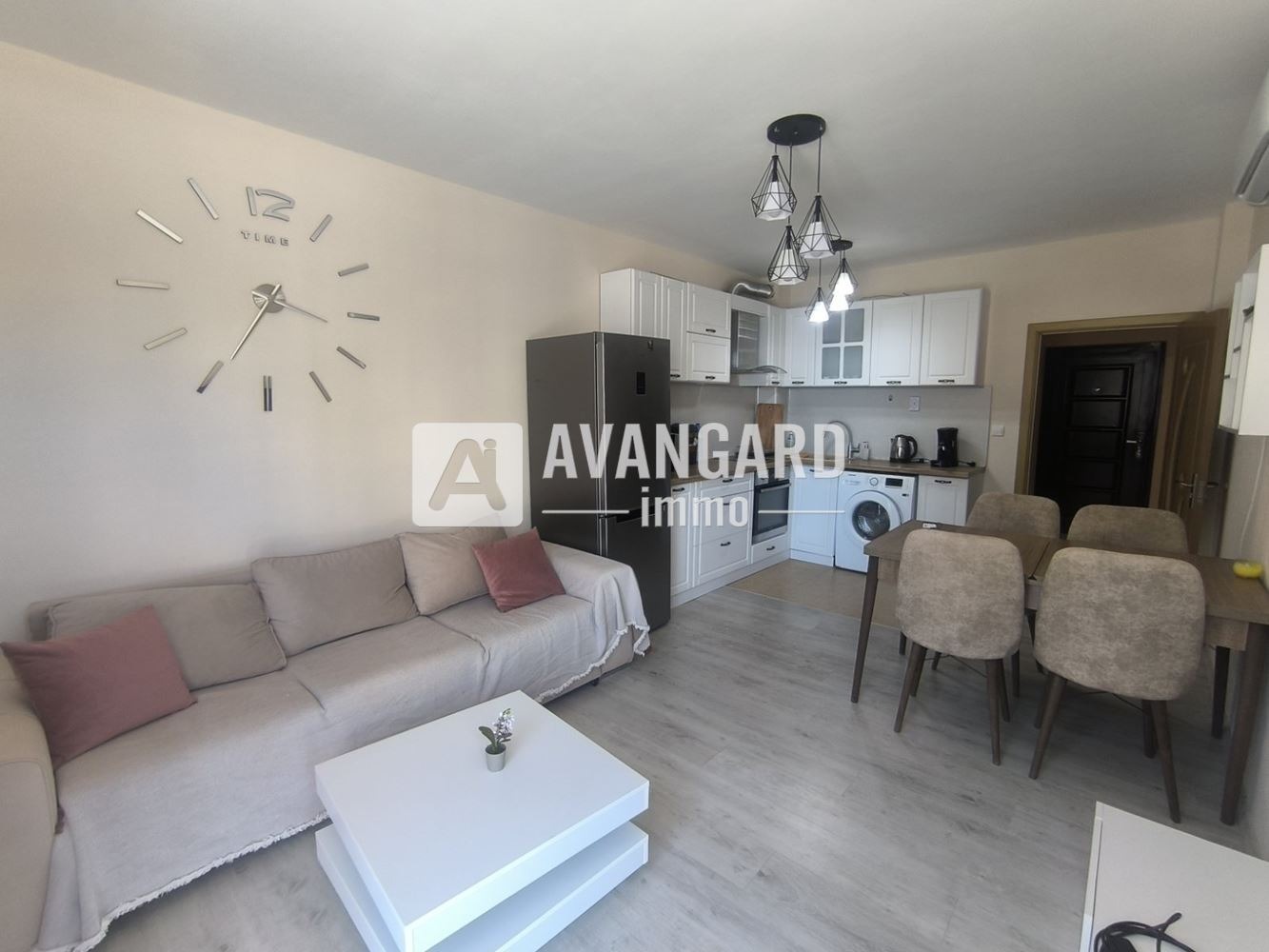 Продава 2-СТАЕН, гр. Варна, к.к. Чайка, снимка 3 - Апартаменти - 54700426