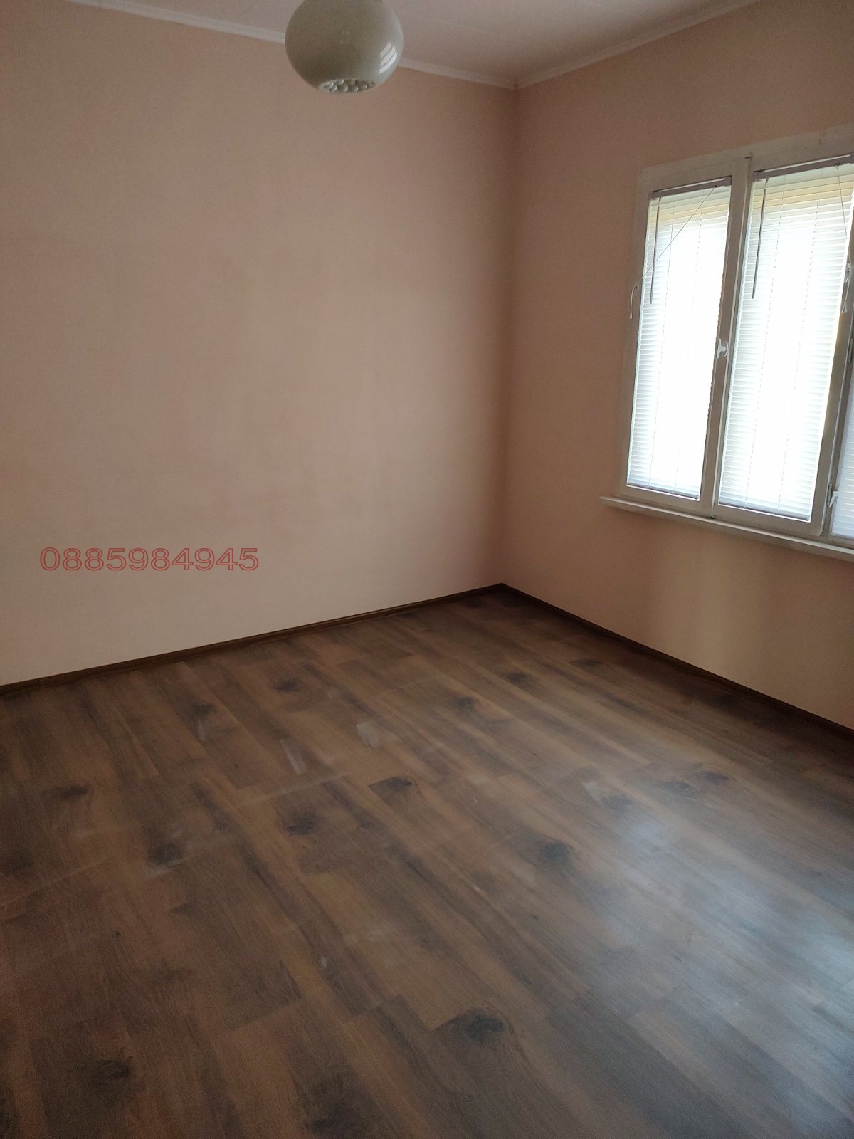 Продава КЪЩА, с. Боряна, област Варна, снимка 12 - Къщи - 54001407