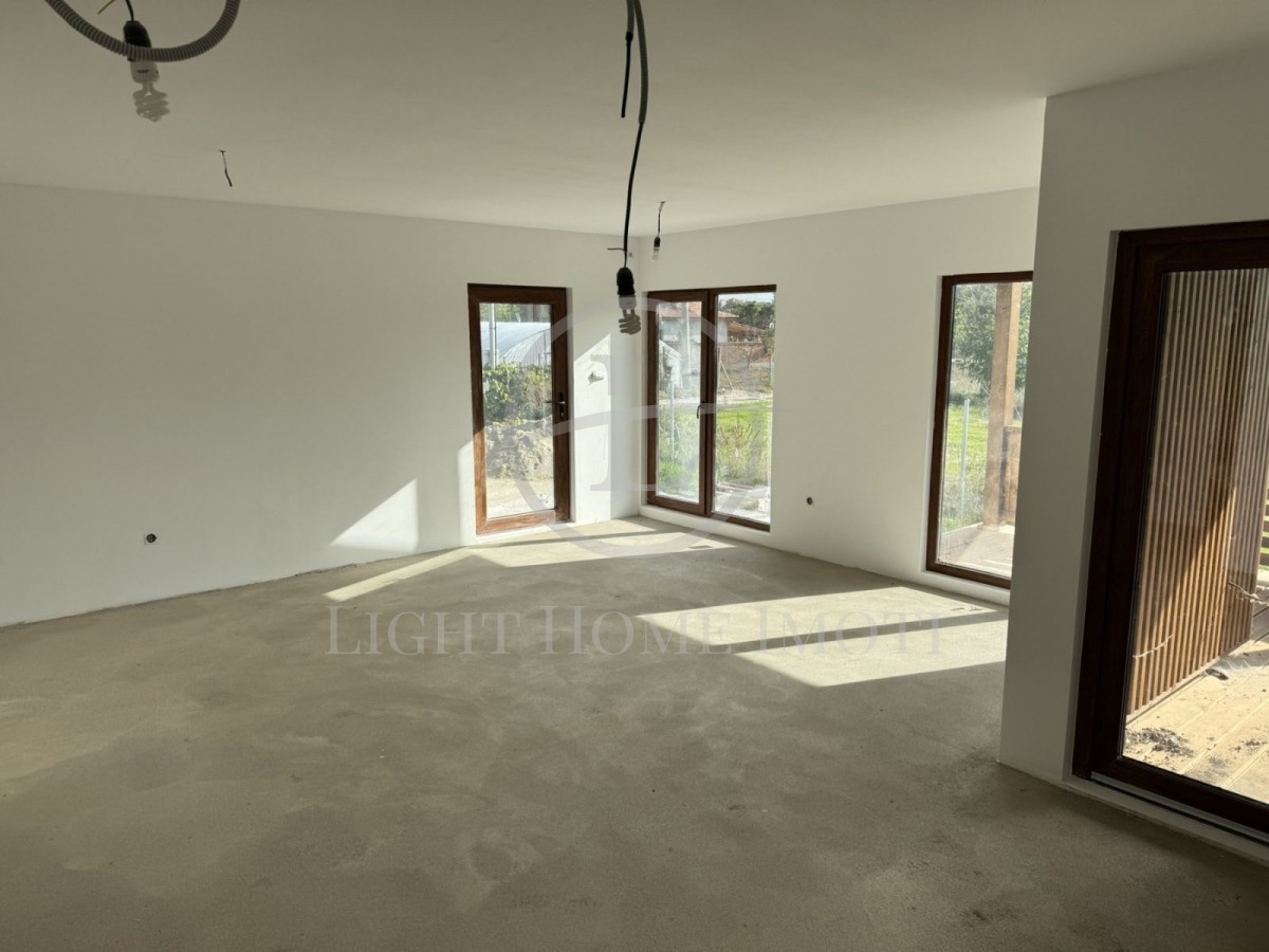 Продава КЪЩА, с. Цалапица, област Пловдив, снимка 8 - Къщи - 56268069