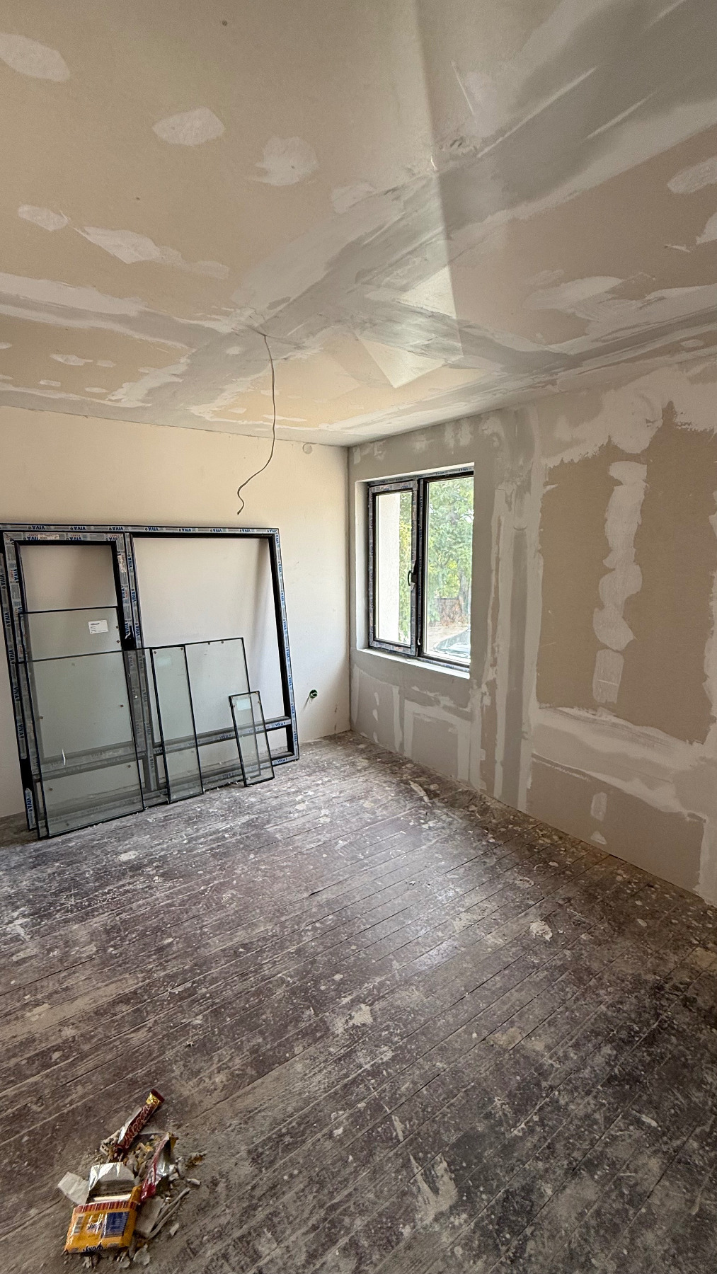 Продава КЪЩА, с. Горна Митрополия, област Плевен, снимка 10 - Къщи - 56270800