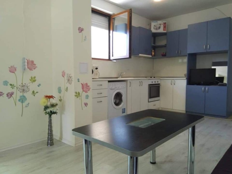 Продава 2-СТАЕН в област Бургас, гр. Приморско - 53 кв.м / 80 000 € » 156 466.40 лв., ИРАЛЕКС ООД