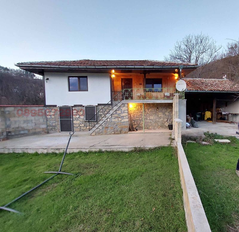 Продава КЪЩА в област Шумен, с. Черни връх - 88 кв.м / 87 500 € » 171 135.13 лв.
