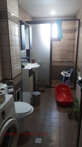 3+ bedroom Botevgrad, region Sofia 3