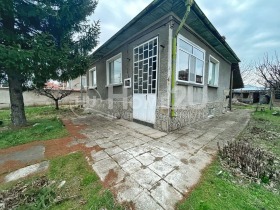Продажба на имоти в гр. Първомай, област Пловдив — страница 2 - изображение 8 