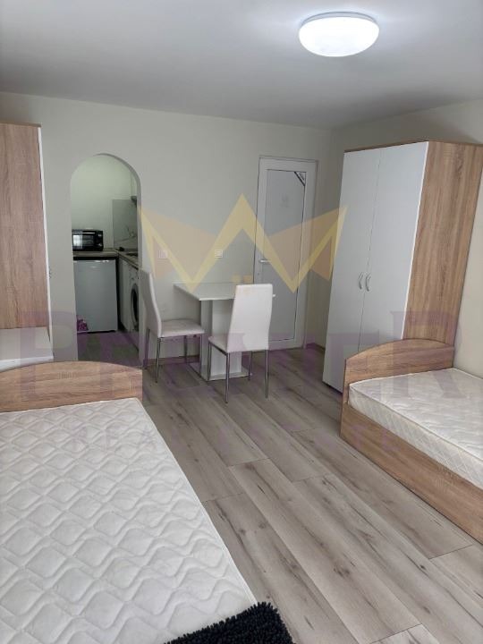 Продава 1-СТАЕН, гр. Варна, Бриз