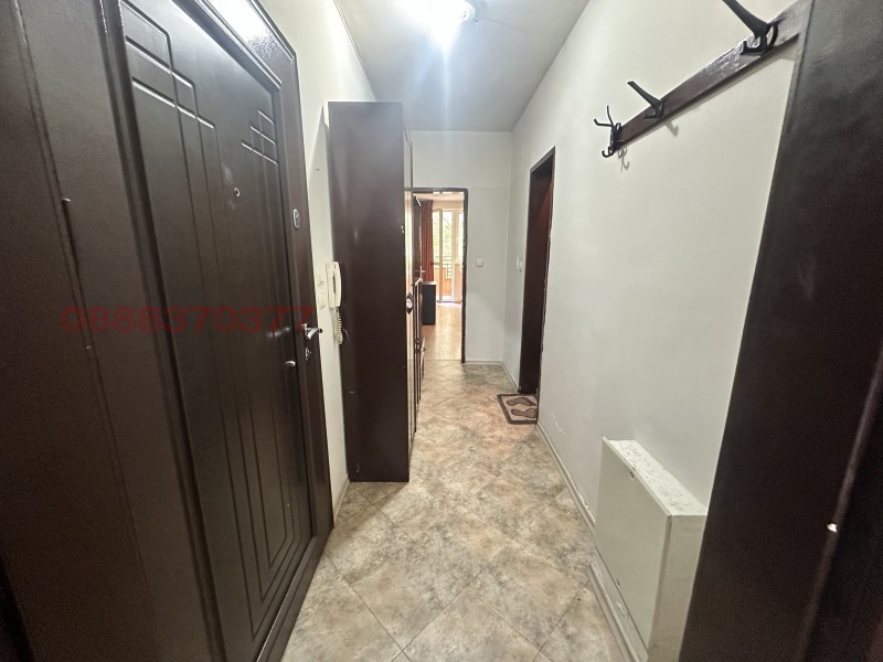 Продава 2-СТАЕН, гр. София, Лагера, снимка 3 - Апартаменти - 52783220