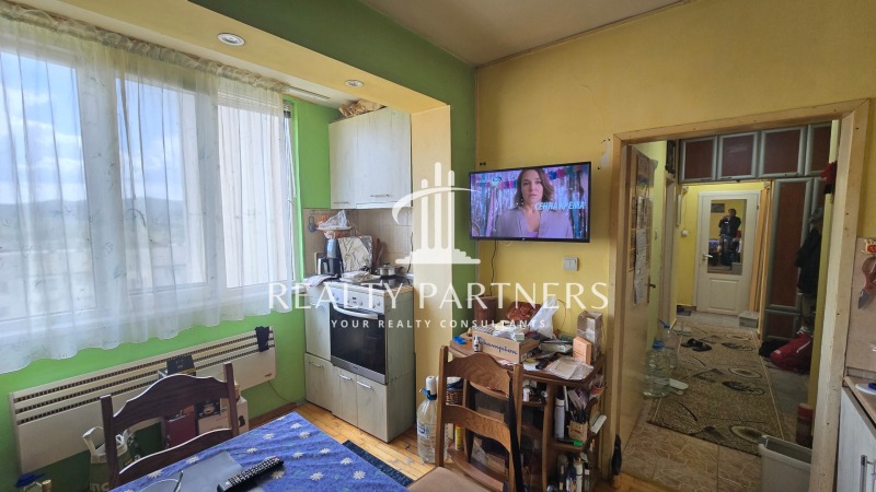 Na sprzedaż  2 sypialnie Pernik , Iztok , 70 mkw | 87591981 - obraz [9]