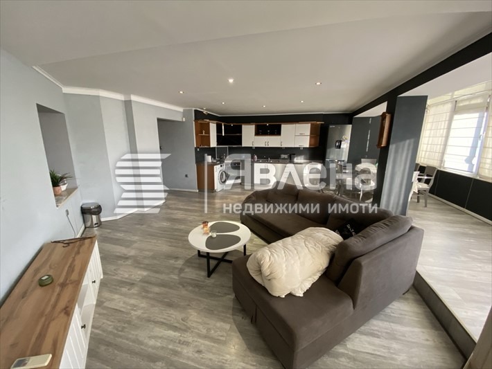 Zu verkaufen  2 Schlafzimmer Warna , Konfuto , 150 qm | 49751787 - Bild [2]