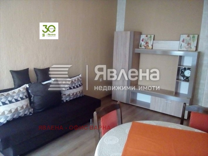 Продава 3-СТАЕН, гр. Варна, Окръжна болница-Генерали, снимка 2 - Апартаменти - 52998772