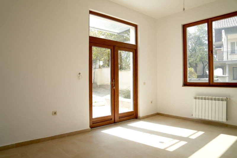 Продава МНОГОСТАЕН, гр. София, Симеоново, снимка 11 - Апартаменти - 52047743