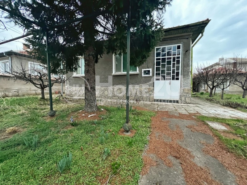 Продава  Къща област Пловдив , гр. Първомай , 165 кв.м | 27643827 - изображение [2]