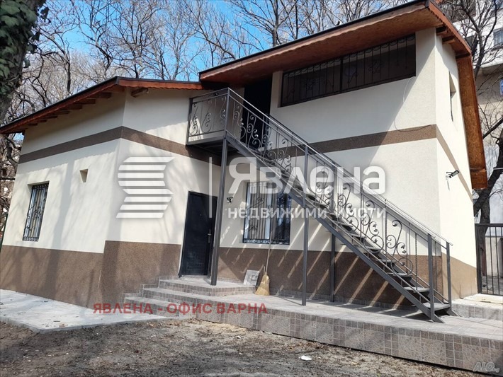 Продава КЪЩА, гр. Варна, ВИНС-Червен площад