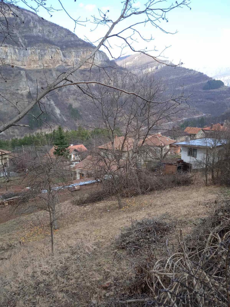 Продава  Парцел област София , Гара Лакатник , 675 кв.м | 16583626 - изображение [2]