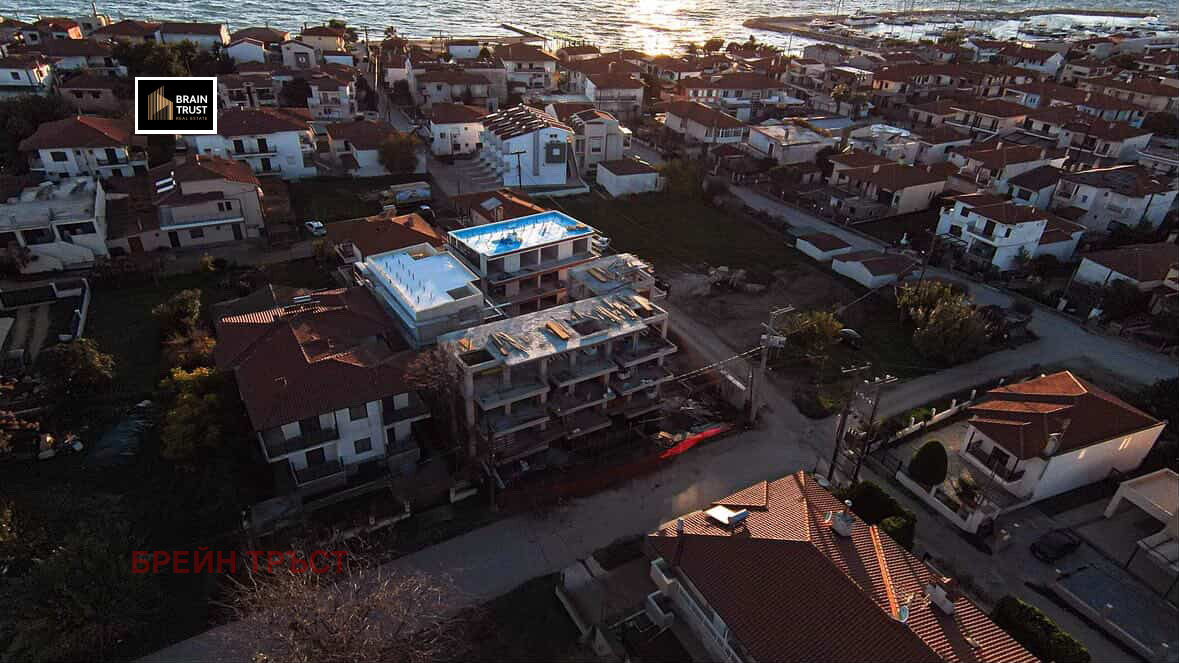 Продава МНОГОСТАЕН, Извън страната, област Извън страната