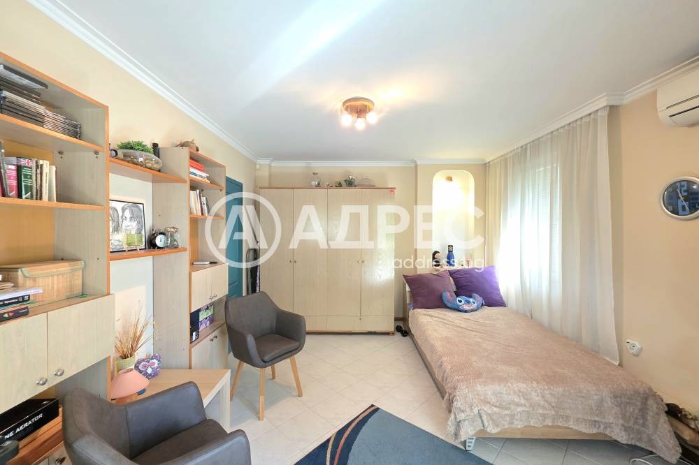 Продава МНОГОСТАЕН, гр. София, Павлово, снимка 13 - Апартаменти - 55300855