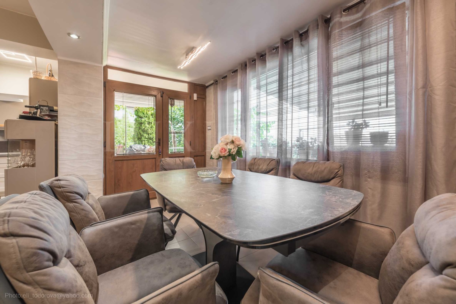 Продава КЪЩА, гр. Балчик, област Добрич, снимка 5 - Къщи - 56593514