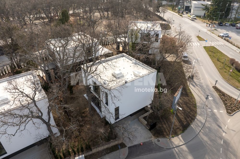 Продава КЪЩА | Imot.bg — изображение 9