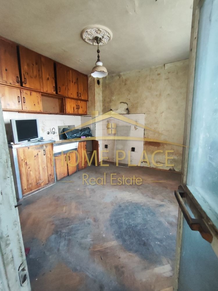 Продава 3-СТАЕН, град Варна, Цветен квартал • 103000 € / 201450.49 лв. • 27568574 1