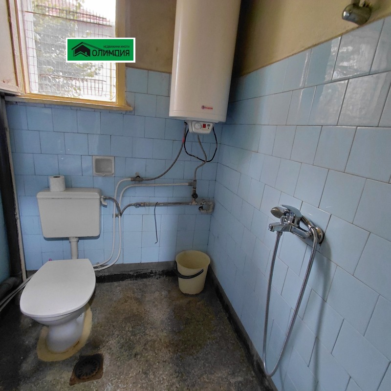 Till salu  3 sovrum region Vratsa , Mezdra , 158 kvm | 50535981 - bild [13]