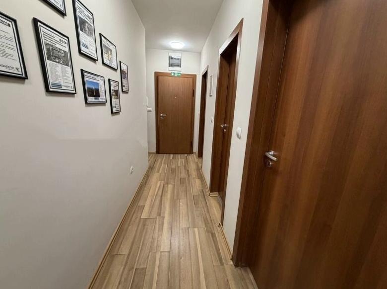 Продается  3+ спальни София , Хиподрума , 168 кв.м | 33780474 - изображение [10]