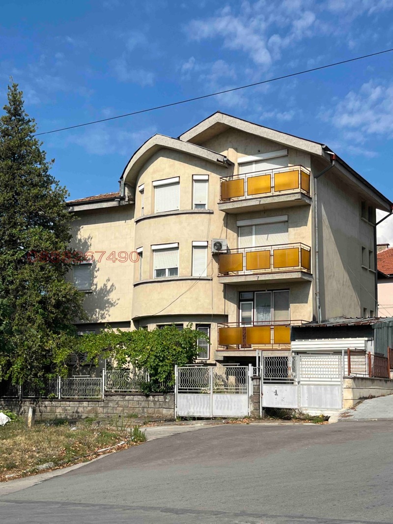 Продава ЕТАЖ ОТ КЪЩА, гр. Мездра, област Враца