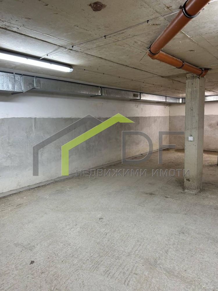 Продава ГАРАЖ, ПАРКОМЯСТО, гр. Варна, Бриз, снимка 3 - Гаражи и паркоместа - 53378820