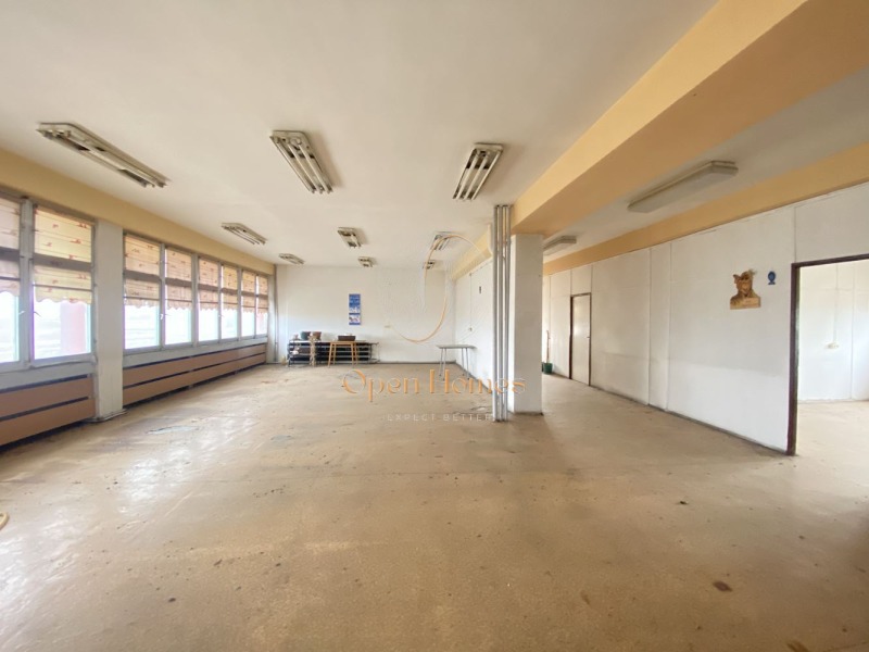 À venda  Construção industrial Plovdiv , Industrialna zona - Trakiia , 470 m² | 71484884 - imagem [3]