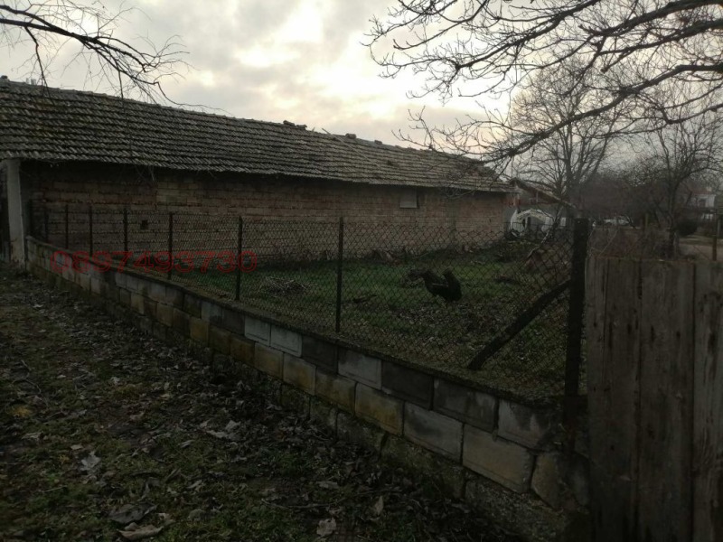 Продава  Парцел област Шумен , гр. Плиска , 440 кв.м | 41070982