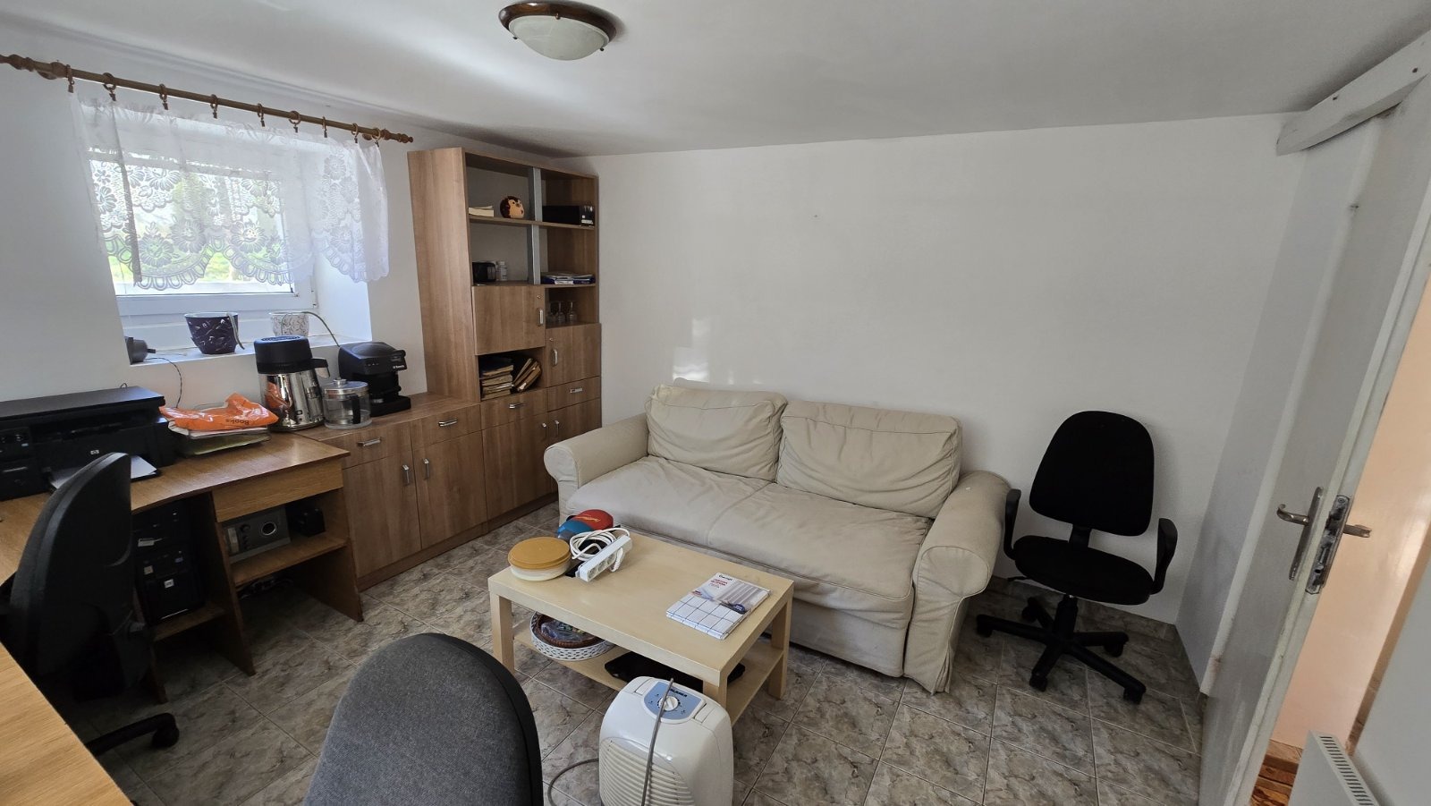 Продава КЪЩА, гр. Шумен, Дивдядово, снимка 12 - Къщи - 54297464