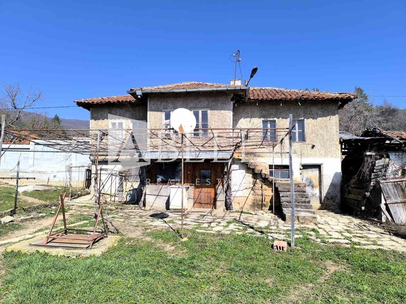 Продава КЪЩА, с. Осоица, област София област, снимка 2 - Къщи - 54369566