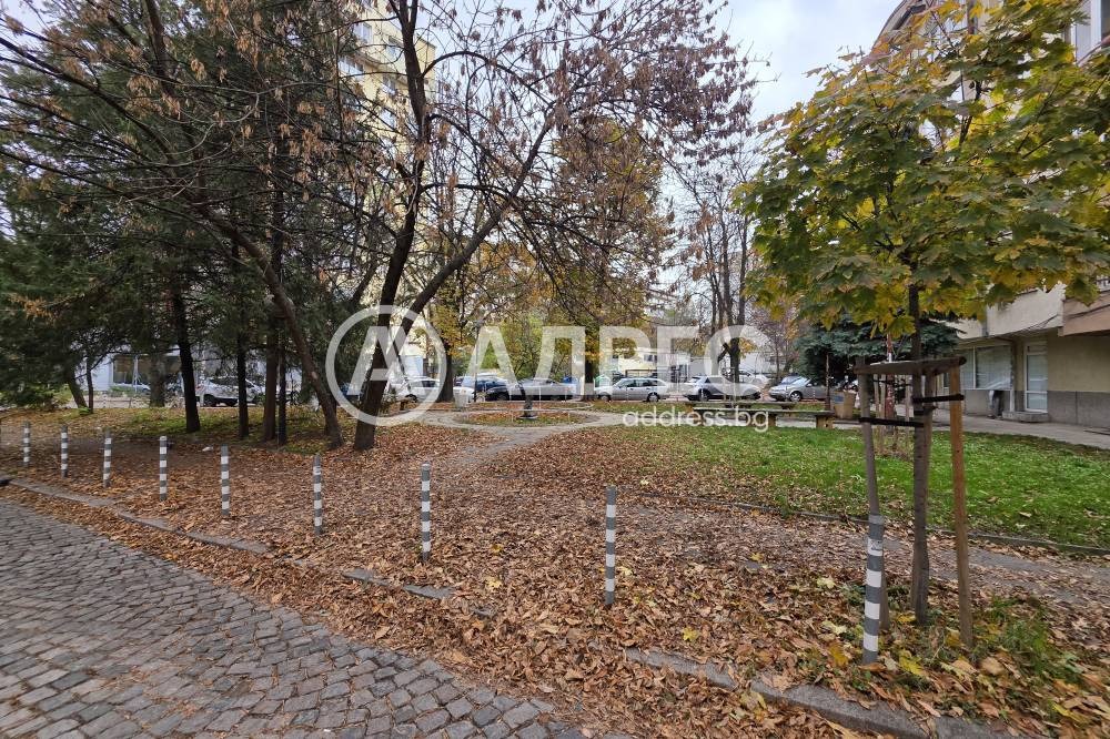 Продава КЪЩА, гр. София, Център, снимка 9 - Къщи - 54604867