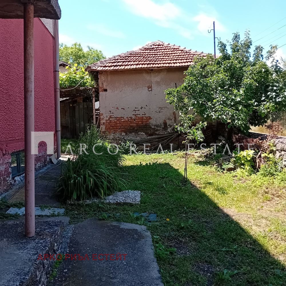 Продава КЪЩА, с. Опицвет, област София област, снимка 16 - Къщи - 55914598