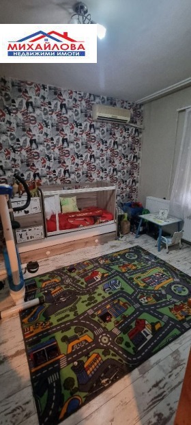 3+ Schlafzimmer Scheleznik - zentar, Stara Zagora 11