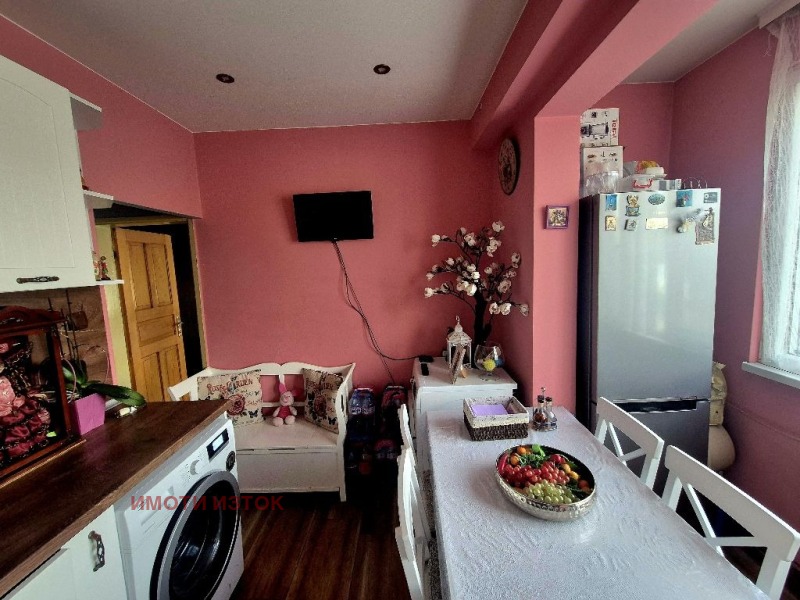 À venda  1 quarto Pernik , Dimova mahala , 62 m² | 41231806 - imagem [10]