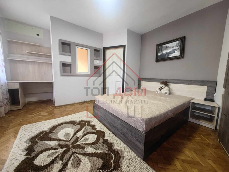 Продава 3-СТАЕН, гр. Варна, Бриз, снимка 3 - Aпартаменти - 48569398