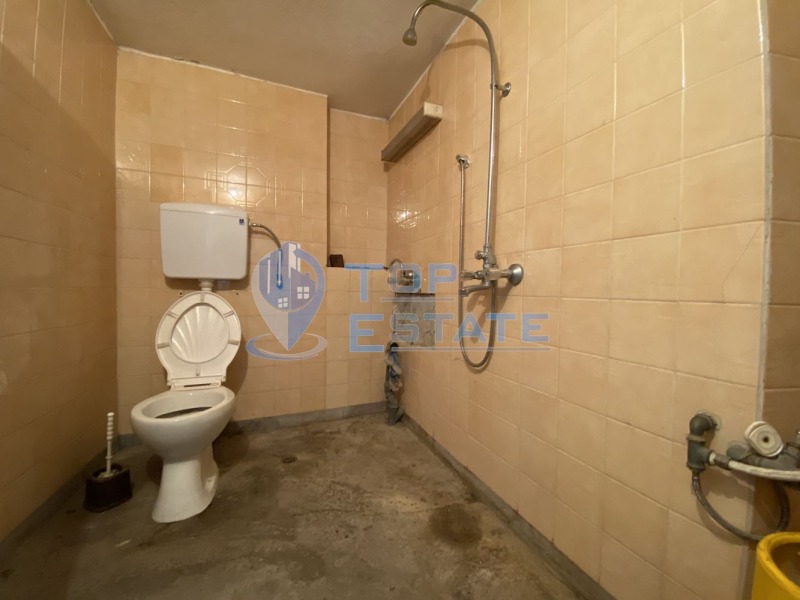 Продава КЪЩА, с. Ресен, област Велико Търново, снимка 9 - Къщи - 52334579