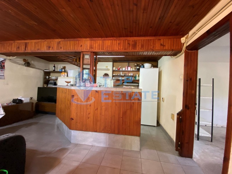 Продава КЪЩА, с. Ресен, област Велико Търново, снимка 6 - Къщи - 52334579