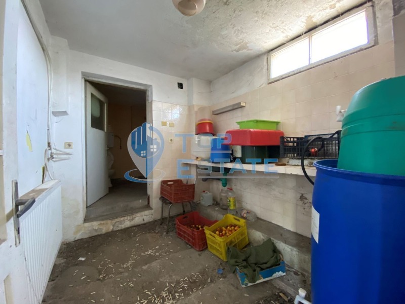 Продава КЪЩА, с. Ресен, област Велико Търново, снимка 11 - Къщи - 52334579