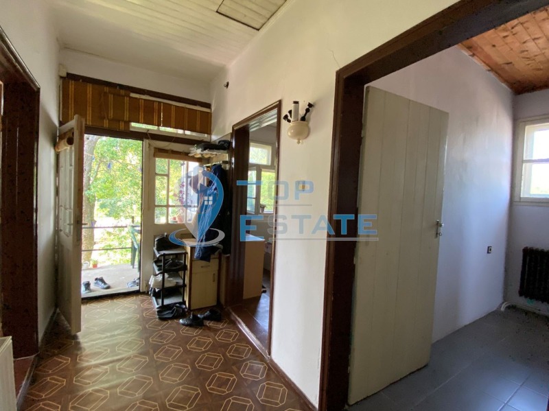 Продава КЪЩА, с. Ресен, област Велико Търново, снимка 3 - Къщи - 52334579