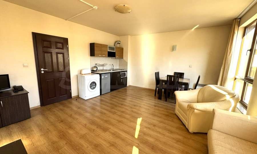 Продава 3-СТАЕН, гр. Разлог, област Благоевград, снимка 2 - Апартаменти - 48909926