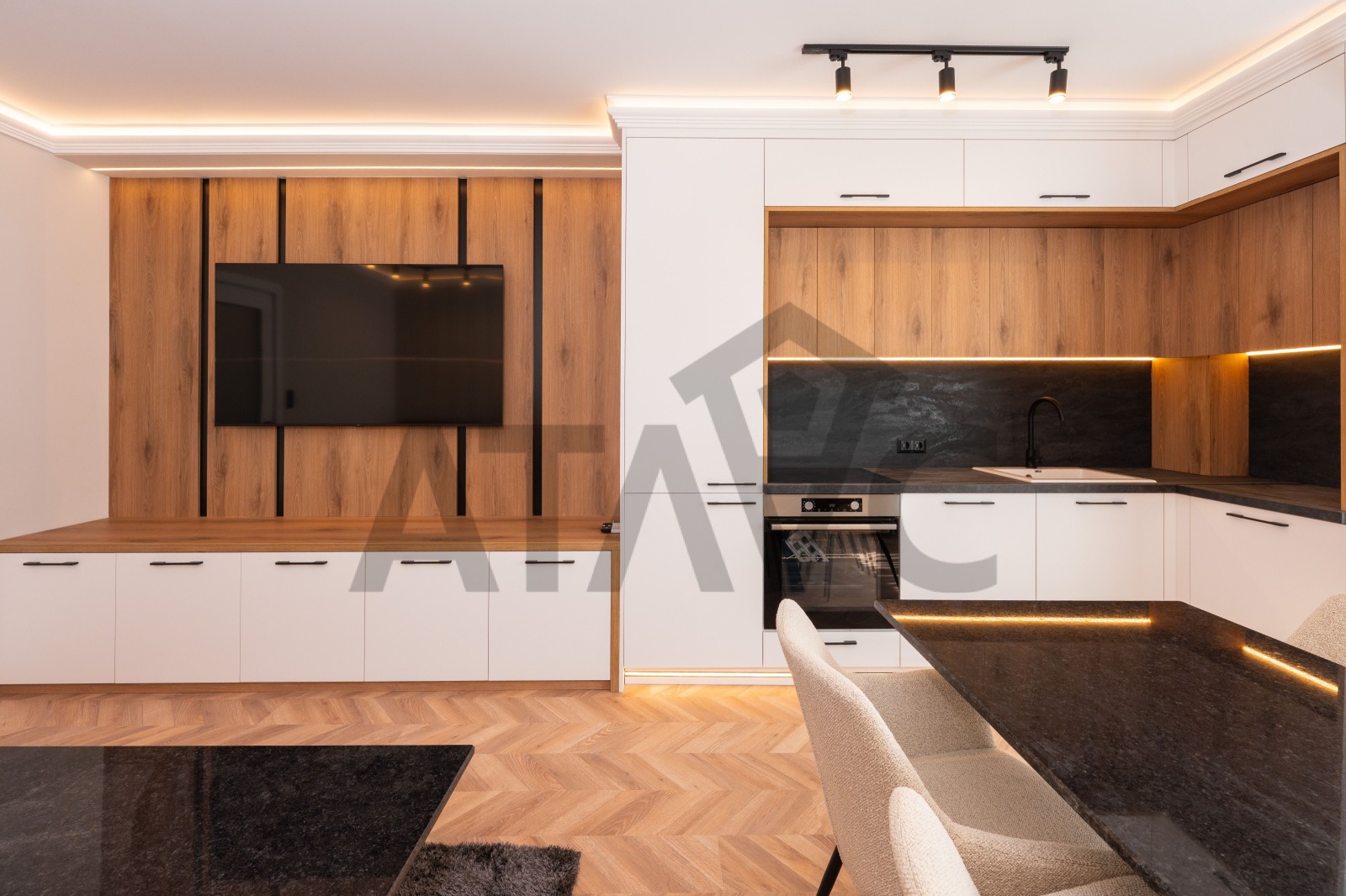 Продава 3-СТАЕН, гр. Пловдив, Остромила, снимка 6 - Апартаменти - 55461790