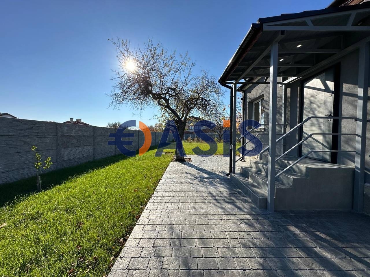 Продава КЪЩА, с. Гюльовца, област Бургас