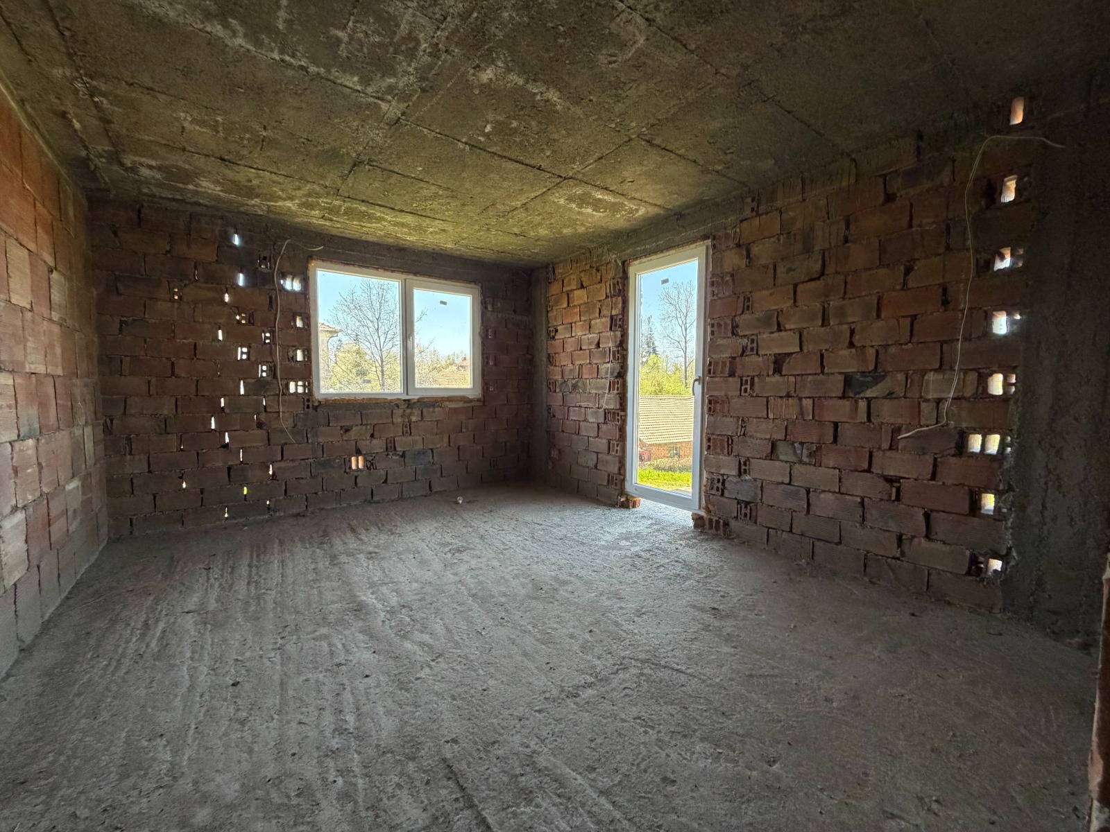 Продава КЪЩА, с. Миланово, област София област, снимка 12 - Къщи - 54606839