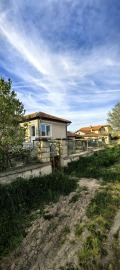 Продава КЪЩА, област Добрич, гр. Шабла • 82000 € / 160378.06 лв. • 18631374 2