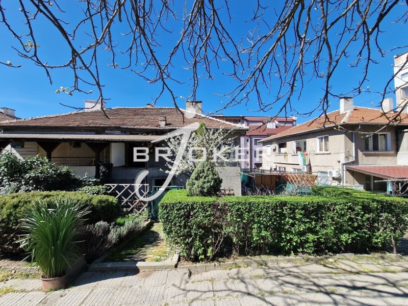 Продава КЪЩА в град Кърджали, Център - 150 кв.м / 160 000 € » 312 932.80 лв., БРОКЕР ЖОКЕР