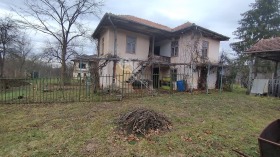 Продажба на имоти в с. Враниловци, област Габрово - изображение 4 