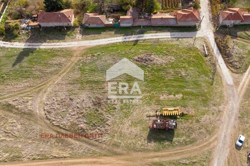 Продава ПАРЦЕЛ, с. Гривица, област Плевен, снимка 2 - Парцели - 53779724
