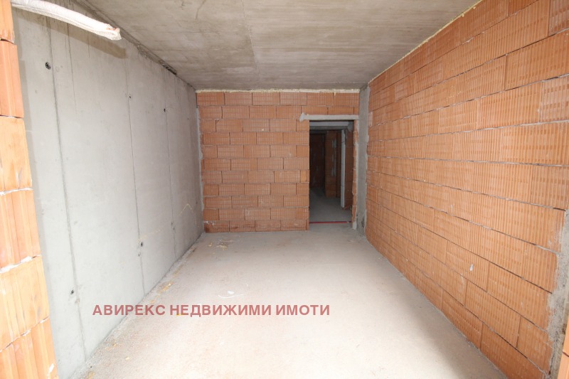 Продава 2-СТАЕН в град Пловдив, Тракия - 72 кв.м / 64 536 € » 126 221.44 лв., АВИРЕКС НЕДВИЖИМИ ИМОТИ