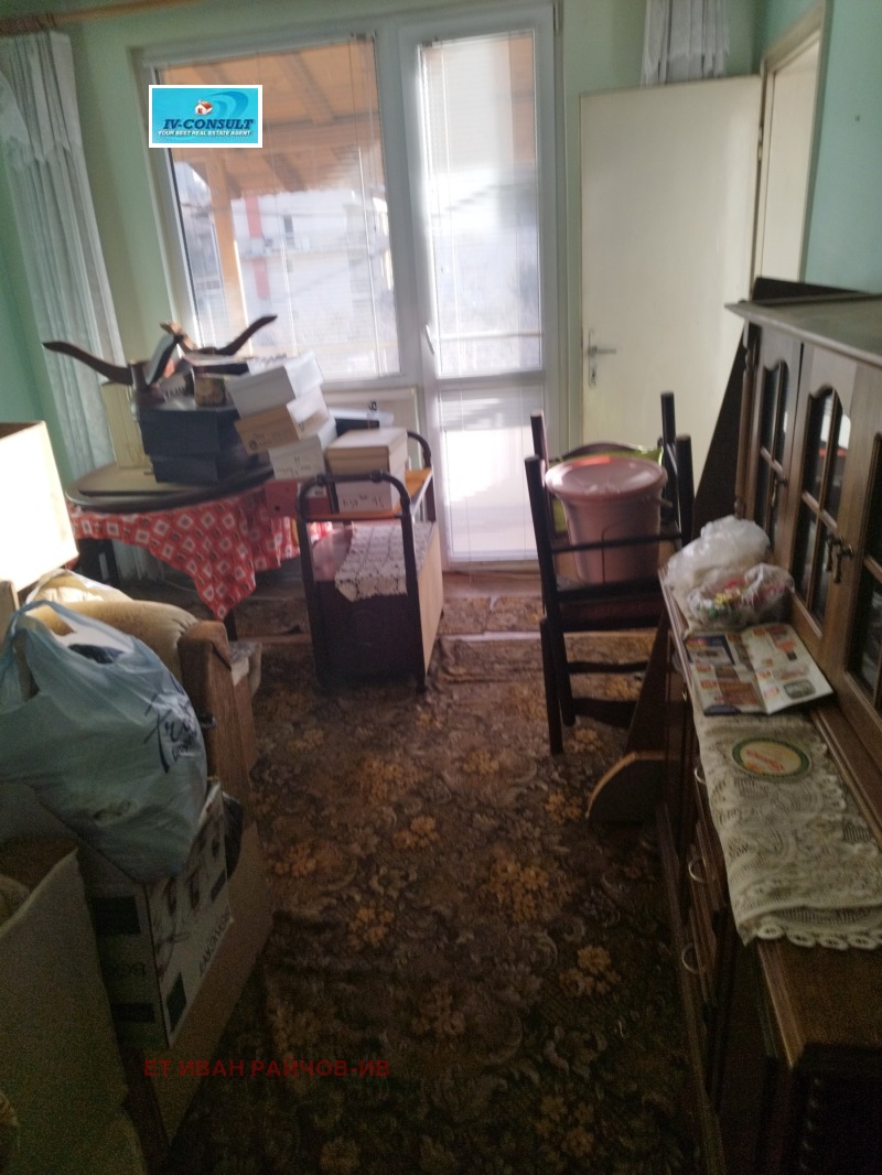 Продава 2-СТАЕН, гр. Дупница, област Кюстендил, снимка 5 - Апартаменти - 52826979