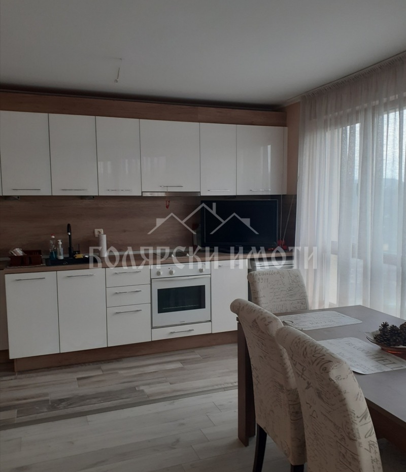 Продава  3-стаен град Велико Търново , Център , 90 кв.м | 42335819 - изображение [2]